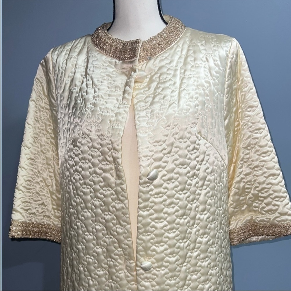 Lisanne distinctive loungewear- Vintage robe - Picture 3 of 14